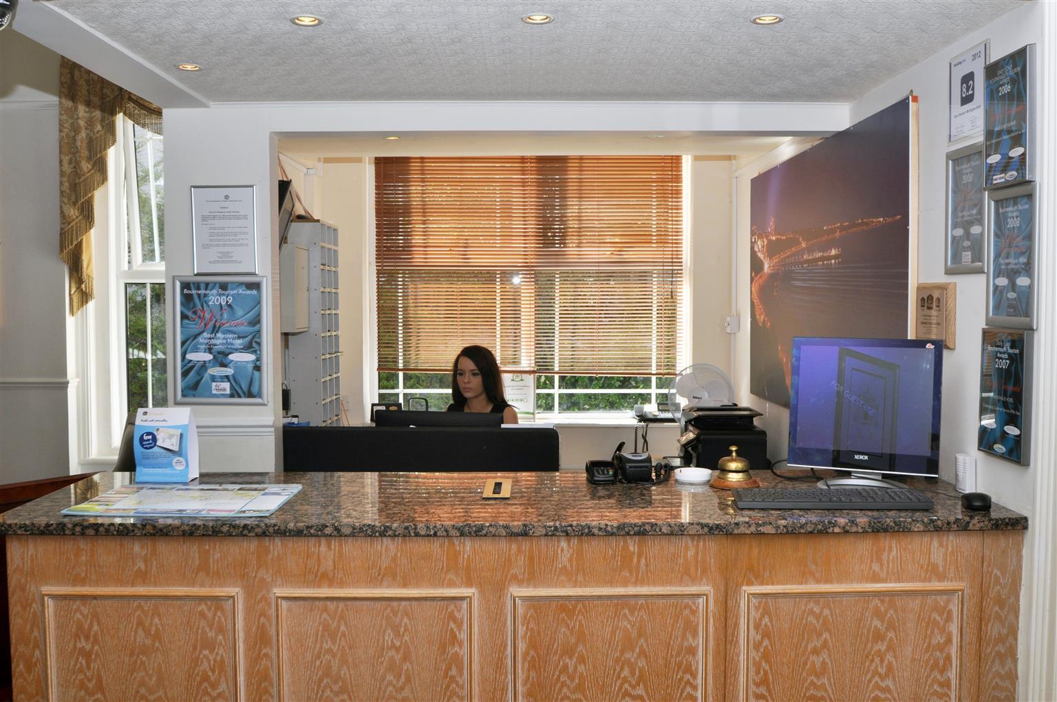 Montague Hotel Bournemouth Buitenkant foto